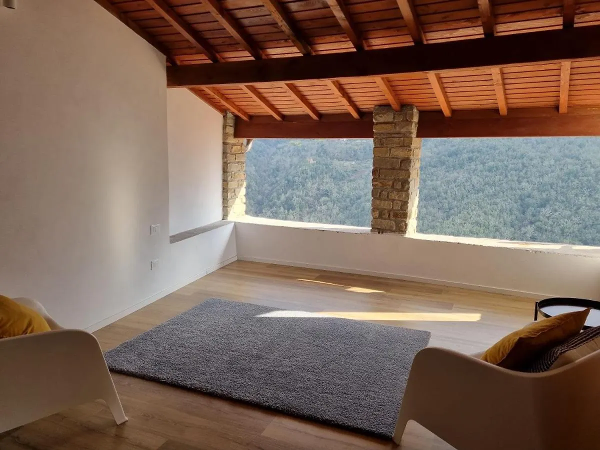 House In The Medieval Village Apricale Vakantiehuis